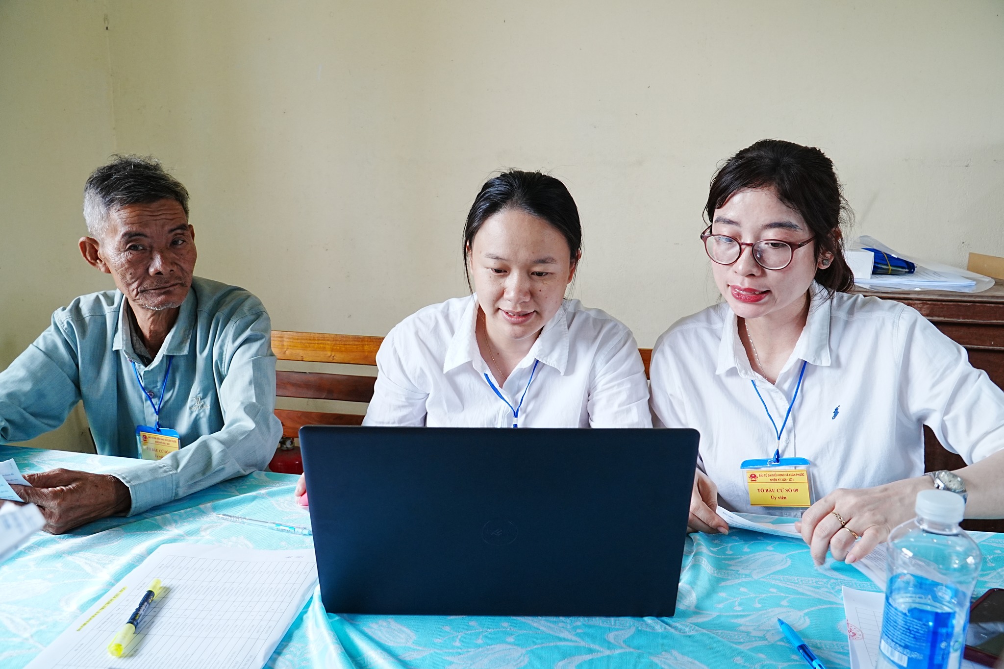 đi bầu cử 2 .jpg